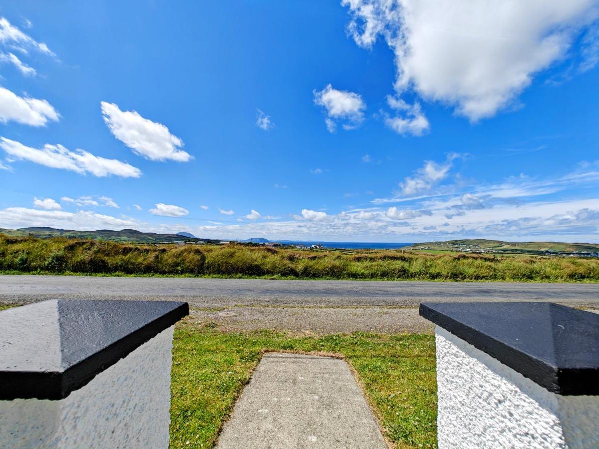Teach Roisin-Traditional Irish Holiday Cottage In Malin Head. Экстерьер фото